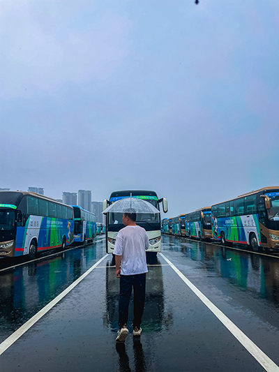 E:2023.88.2•Ӱ񼯡ͼм顪Ѷ˶.jpg